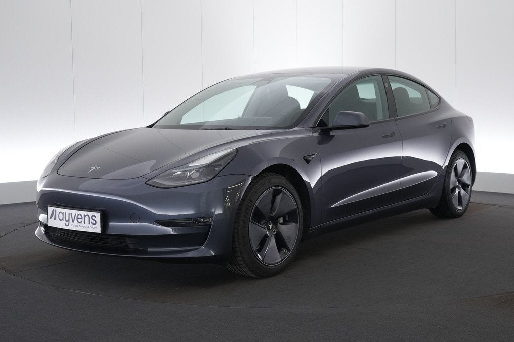 (2BTW332) TESLA MODEL 3, Autos, Tesla, Cuir, Argent ou Gris, Achat, Phares entièrement LED