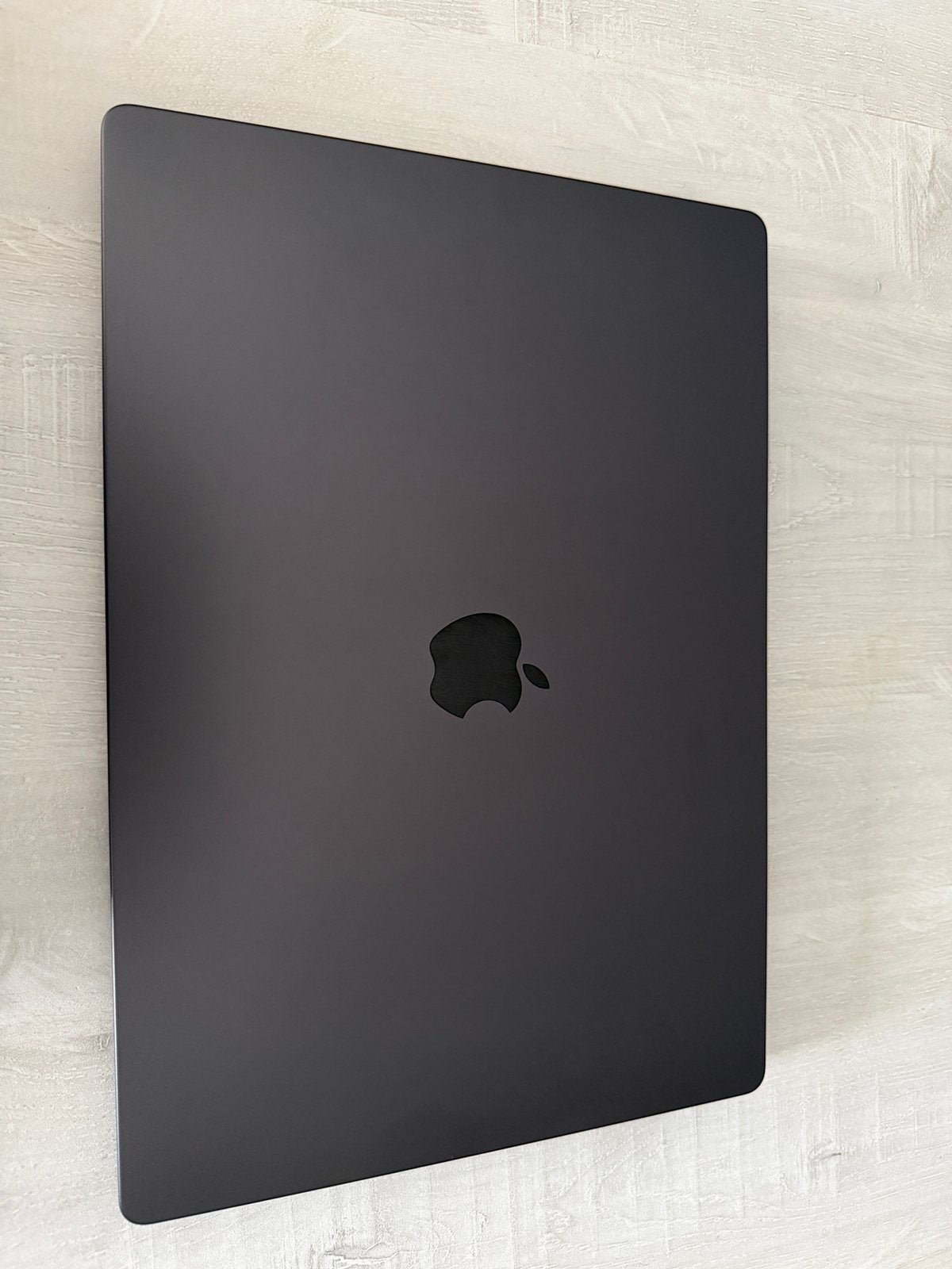MacBook pro 16 pouces 512GB état impeccable batterie à 100%, Computers en Software, Computerbehuizingen, Ophalen, Zo goed als nieuw