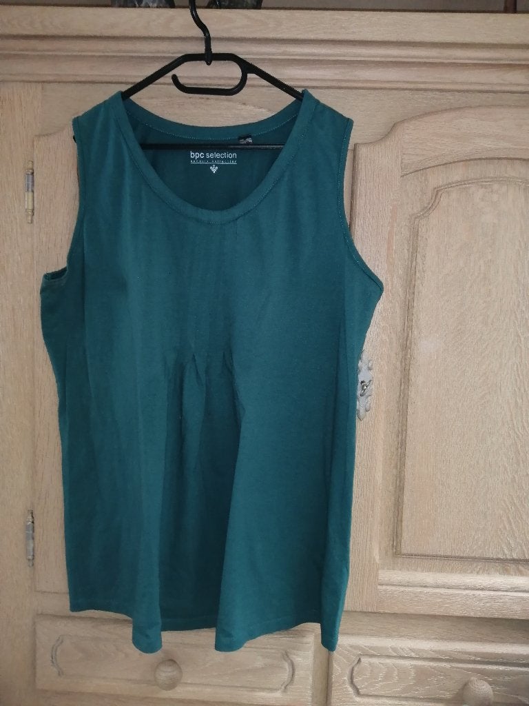 NIEUW topje maat XL, Kleding | Dames, Maat 46/48 (XL) of groter, Nieuw, Ophalen of Verzenden, Zonder mouw