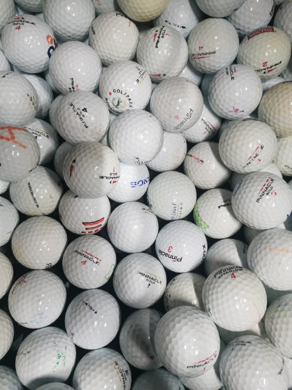 Pinnacle mix golfballen 100 stuks, Sport en Fitness, Ophalen of Verzenden