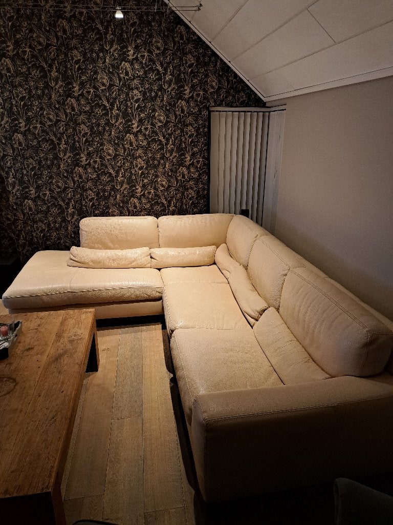 L-zetel Natuzzi crèmekleur in leder, Enlèvement, Utilisé, Bois, Zowel modern als landelijk