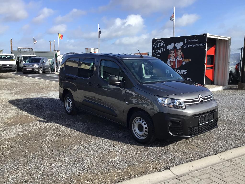 citroen berlingo L2 100pk 2021 84000km dubbel/cabine 16500e, Auto's, Stof, 4 cilinders, Citroën, Parkeersensor