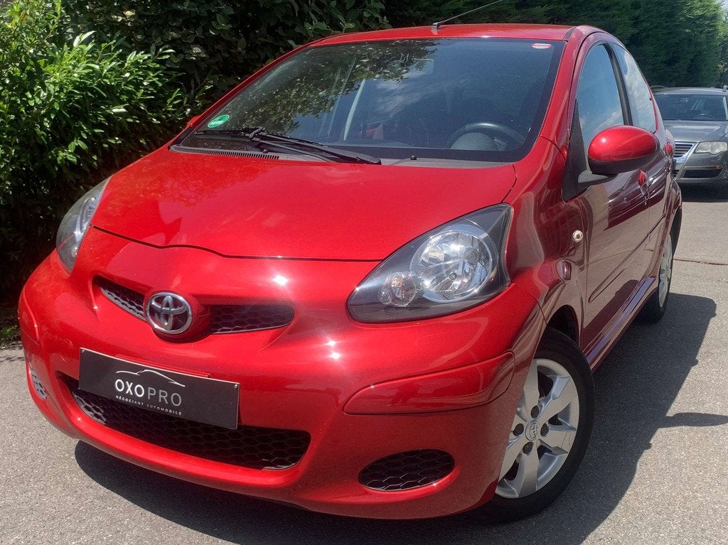 Toyota Aygo 1.0 ESSENCE / MIAMI / AIRCO / GARANTIE / MOTEUR, Autos, Toyota, Achat, Entreprise, 5 portes, Tissu