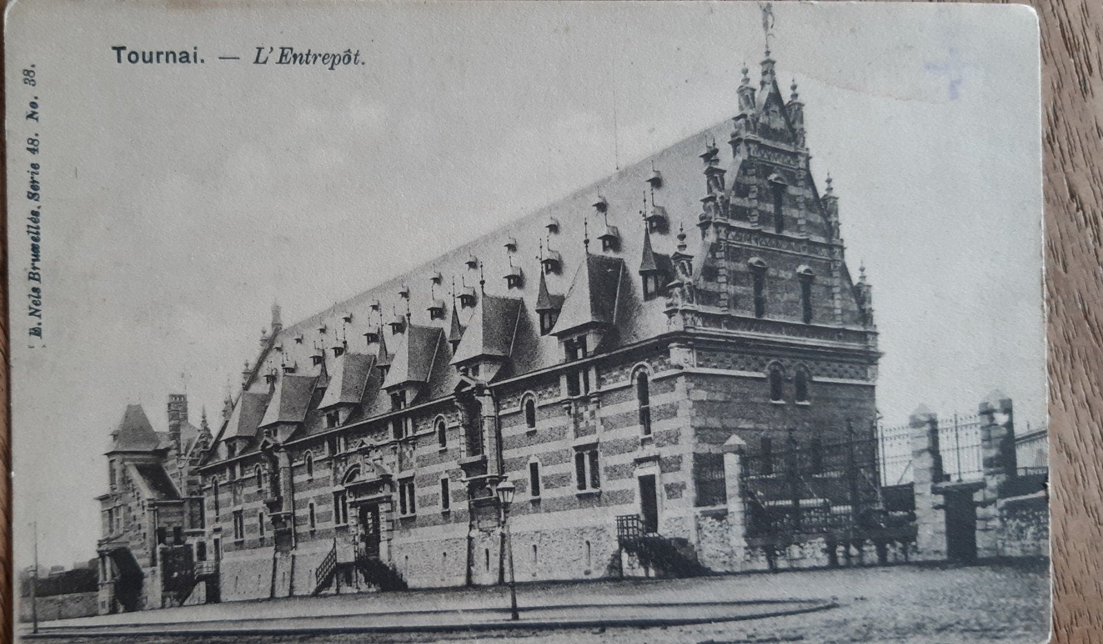 TOURNAI DOORNIK ENTREPOT pres de la gare, Ophalen of Verzenden