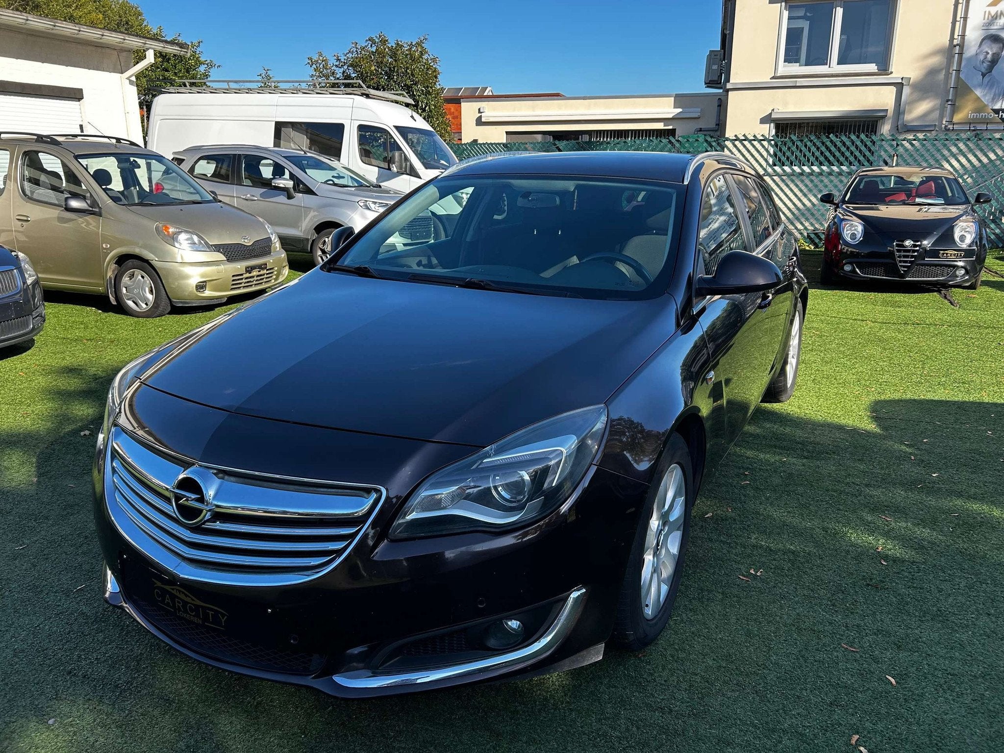 Opel Insignia Sports Tourer 2.0 CDTi ecoFLEX GPS XENON, Auto's, Voorwielaandrijving, Euro 5, Stof, Zwart