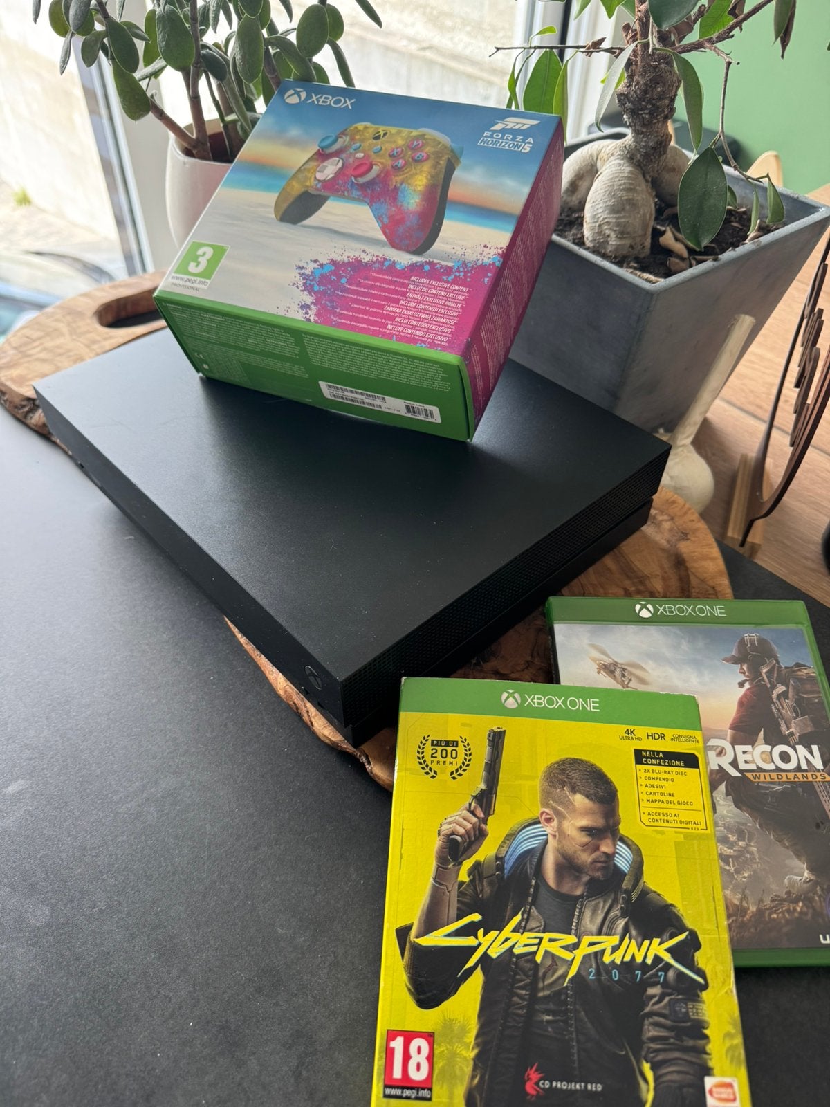 Console Xbox One X 1Mo + Manette Forza Horizon 5 + 2 Jeux, Enlèvement, Utilisé