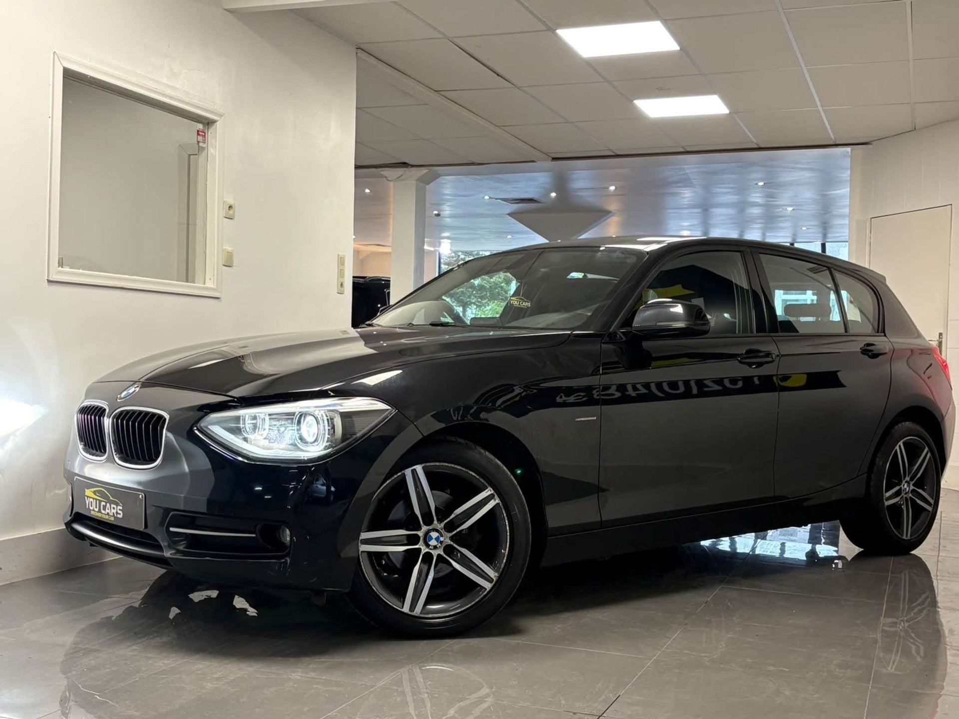 BMW 116 Pole Position Sport Edition 1 jaar Garantie, 100 kW, Dealer onderhouden, Gebruikt, 4 cilinders
