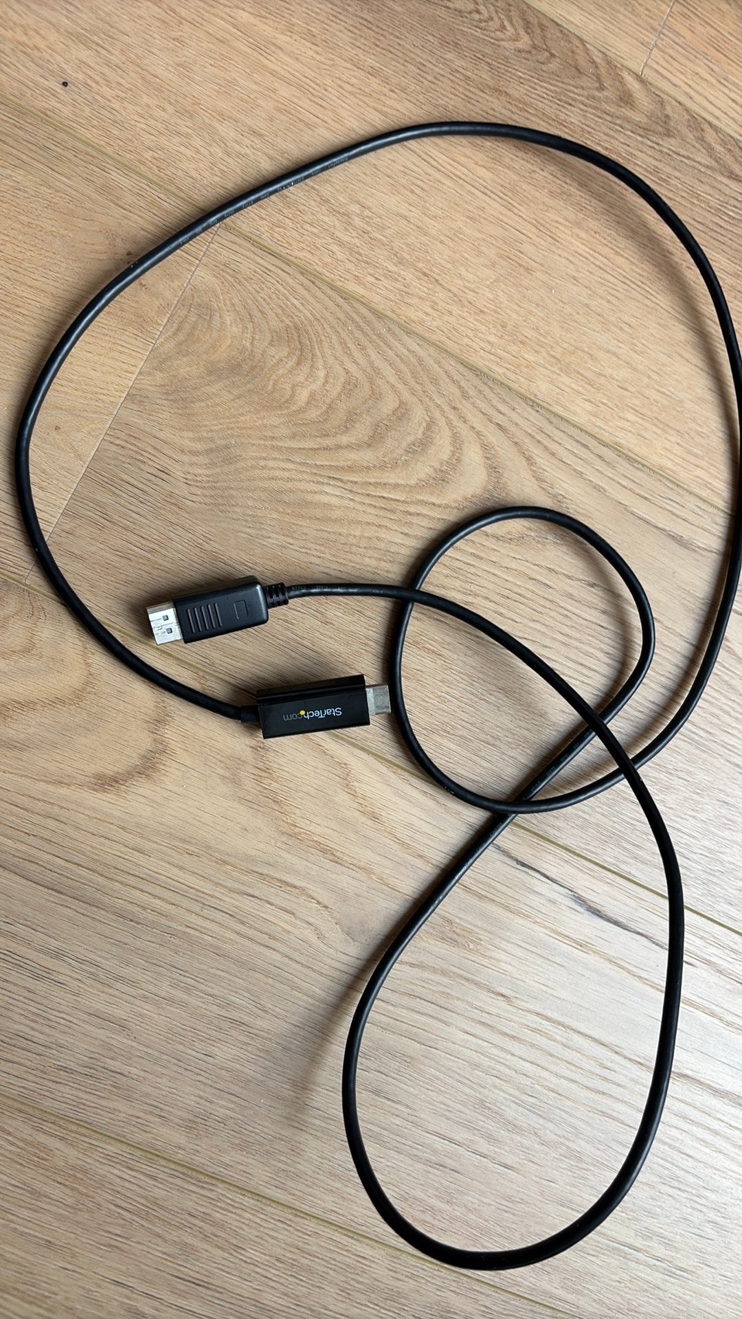 Cable displayport hdmi, TV, Hi-fi & Vidéo, Enlèvement, Comme neuf, Moins de 2 mètres, Autres câbles