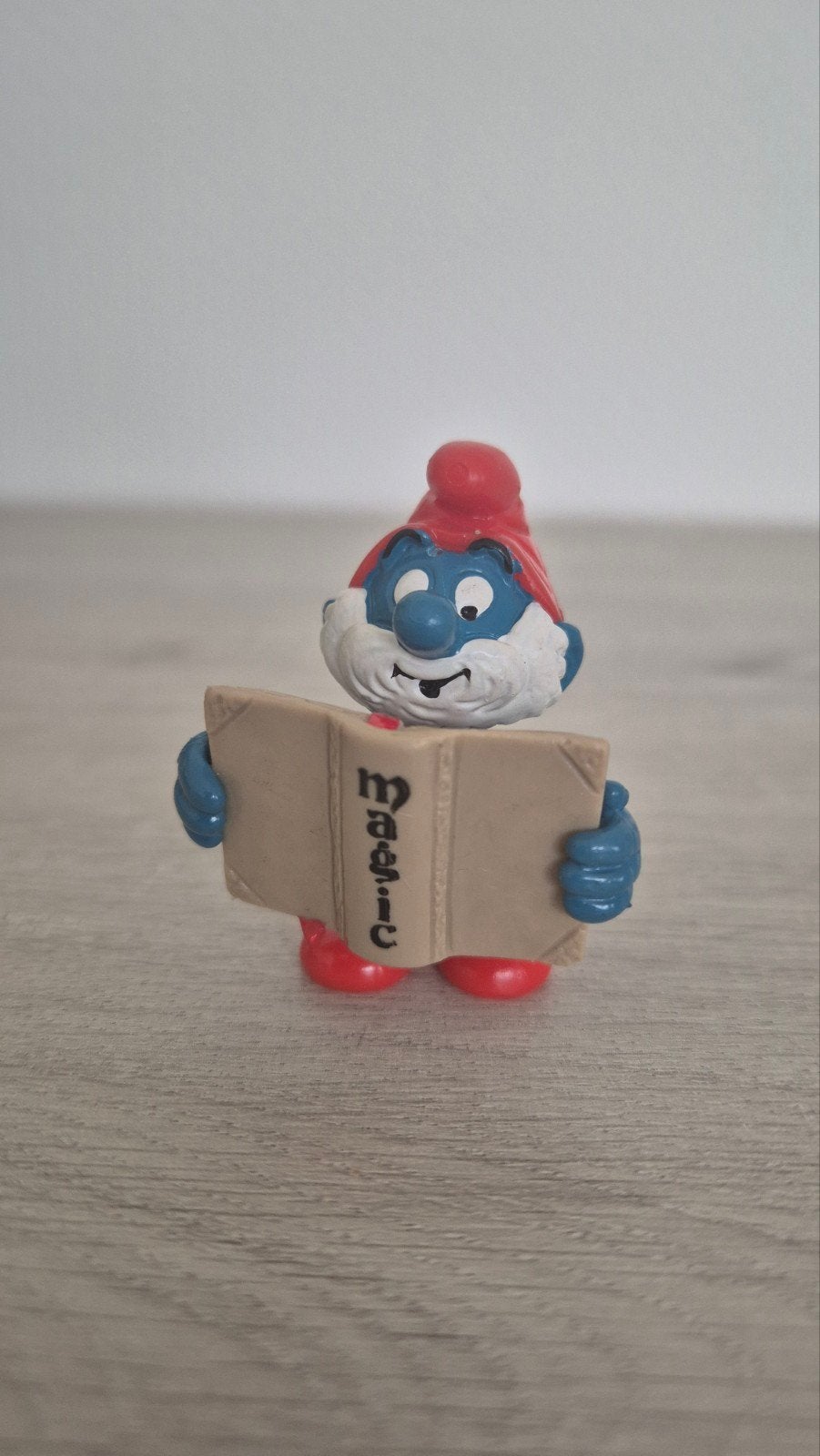 Grote Smurf met boek, Verzamelen, Ophalen of Verzenden, Zo goed als nieuw, Grote Smurf, Poppetje, Figuurtje of Knuffel