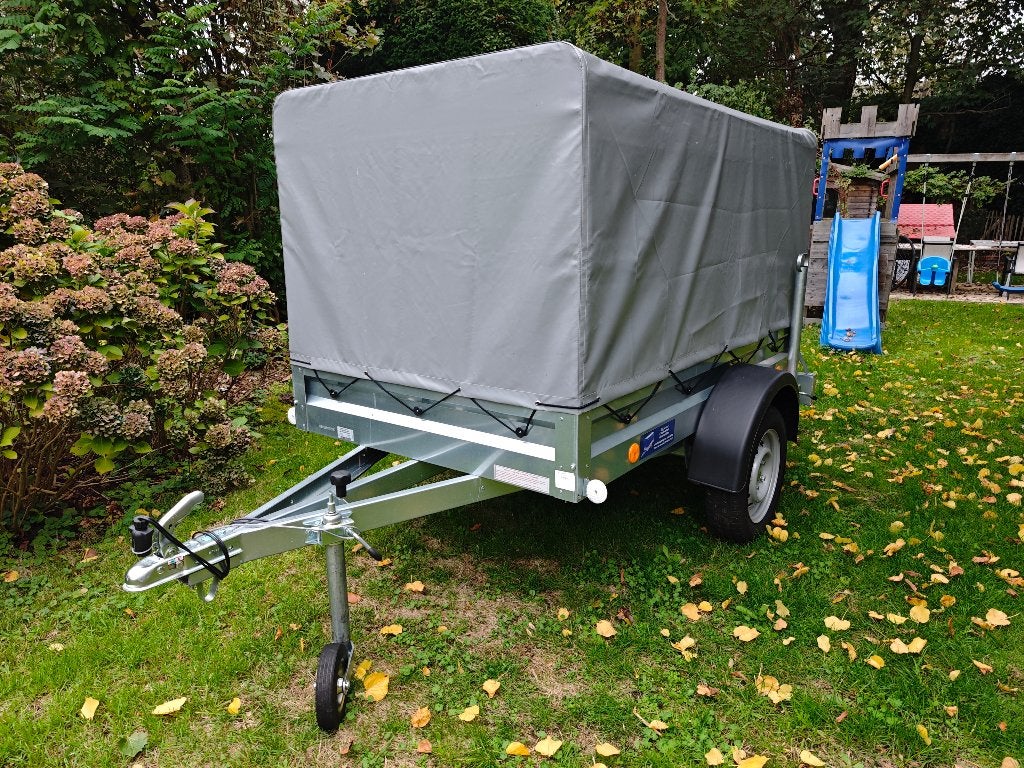 Aanhangwagen met huif, houten versteviging en steunpoten, Ophalen, Zo goed als nieuw