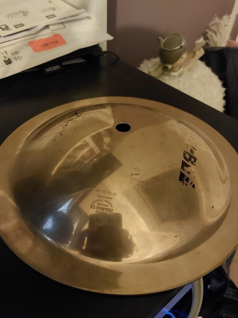 Zildjian Zil Bel 9,5", Muziek en Instrumenten, Drumstellen en Slagwerk, Ophalen