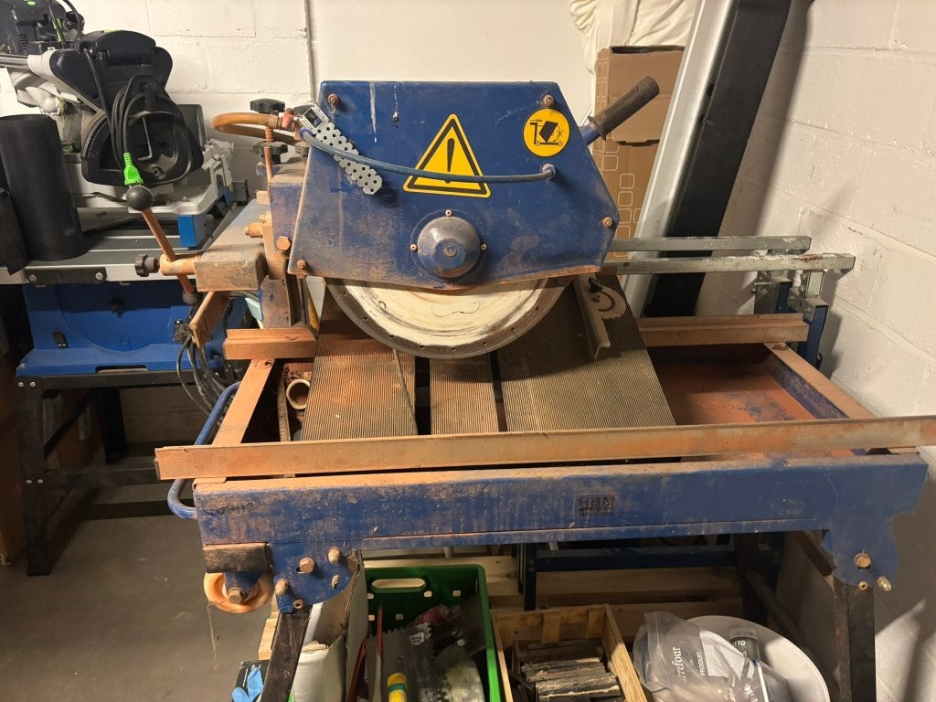 Tegelzaagmachine, Bricolage & Construction, Enlèvement, Utilisé, 1200 watts ou plus, HBM machines