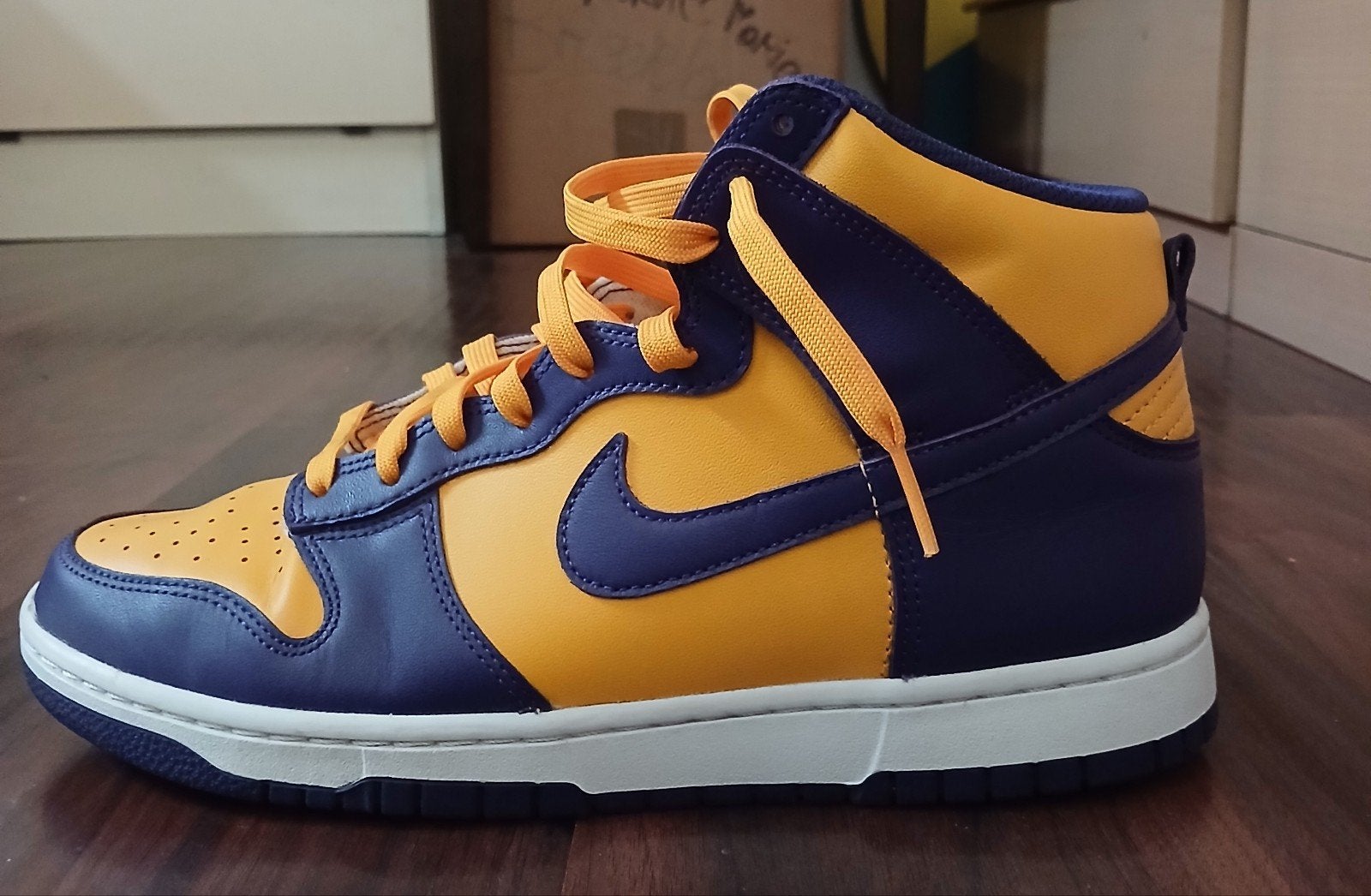 Nike Dunk High Lakers sneakers, Kleding | Heren, Ophalen of Verzenden, Sneakers