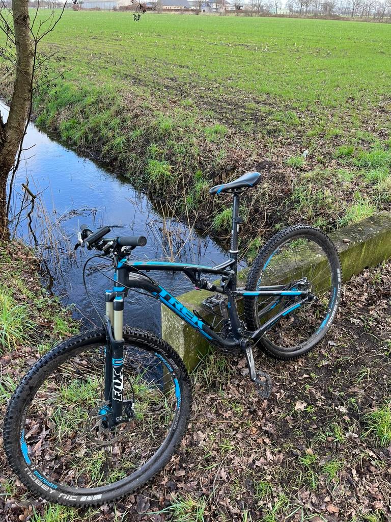 Trek superfly, Fietsen en Brommers, Ophalen, Zo goed als nieuw