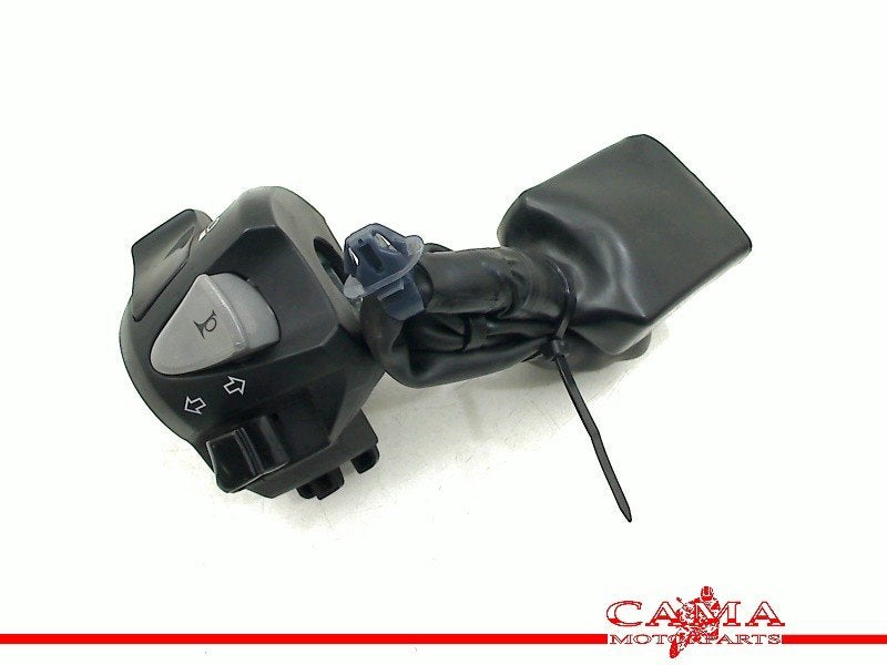 STUURSCHAKELAAR LINKS Honda CBR 500 R 2016-2017 (CBR500R), Motoren, Dhr. S. di Majo, Gebruikt, Info@cama-motorparts.nl, P.J. Troelstraweg 8 8
3144 CX  MAASSLUIS, NL