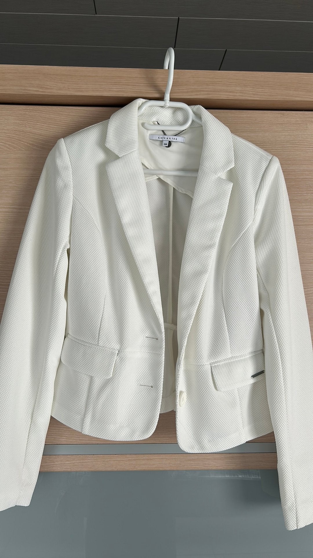 Witte blazer lola liza, Vêtements | Femmes, Enlèvement, Comme neuf, Taille 38/40 (M)