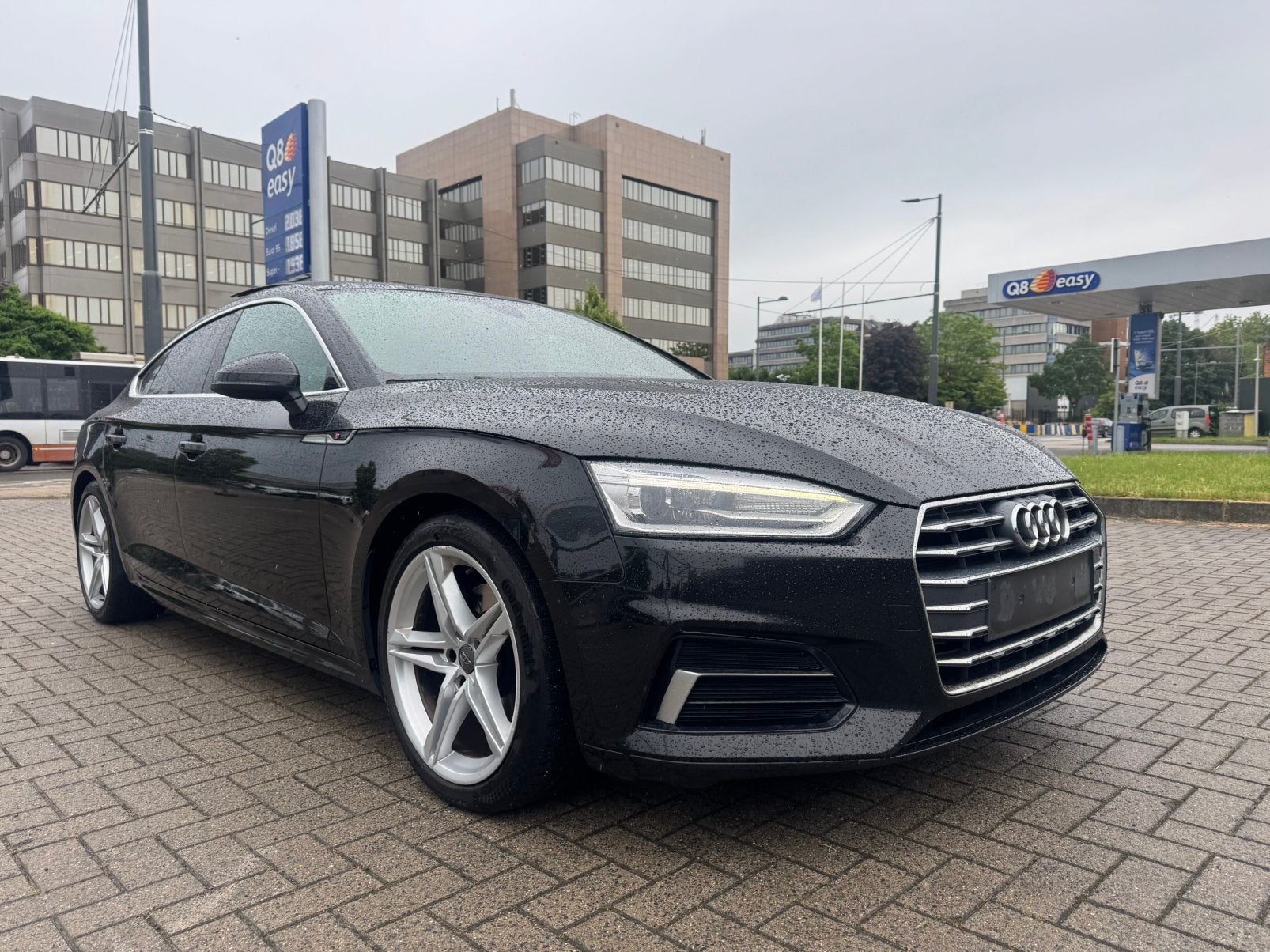 Audi A5 Sportback 347000km, Auto's, Audi, Automaat, 110 kW, Zwart, 5 deurs