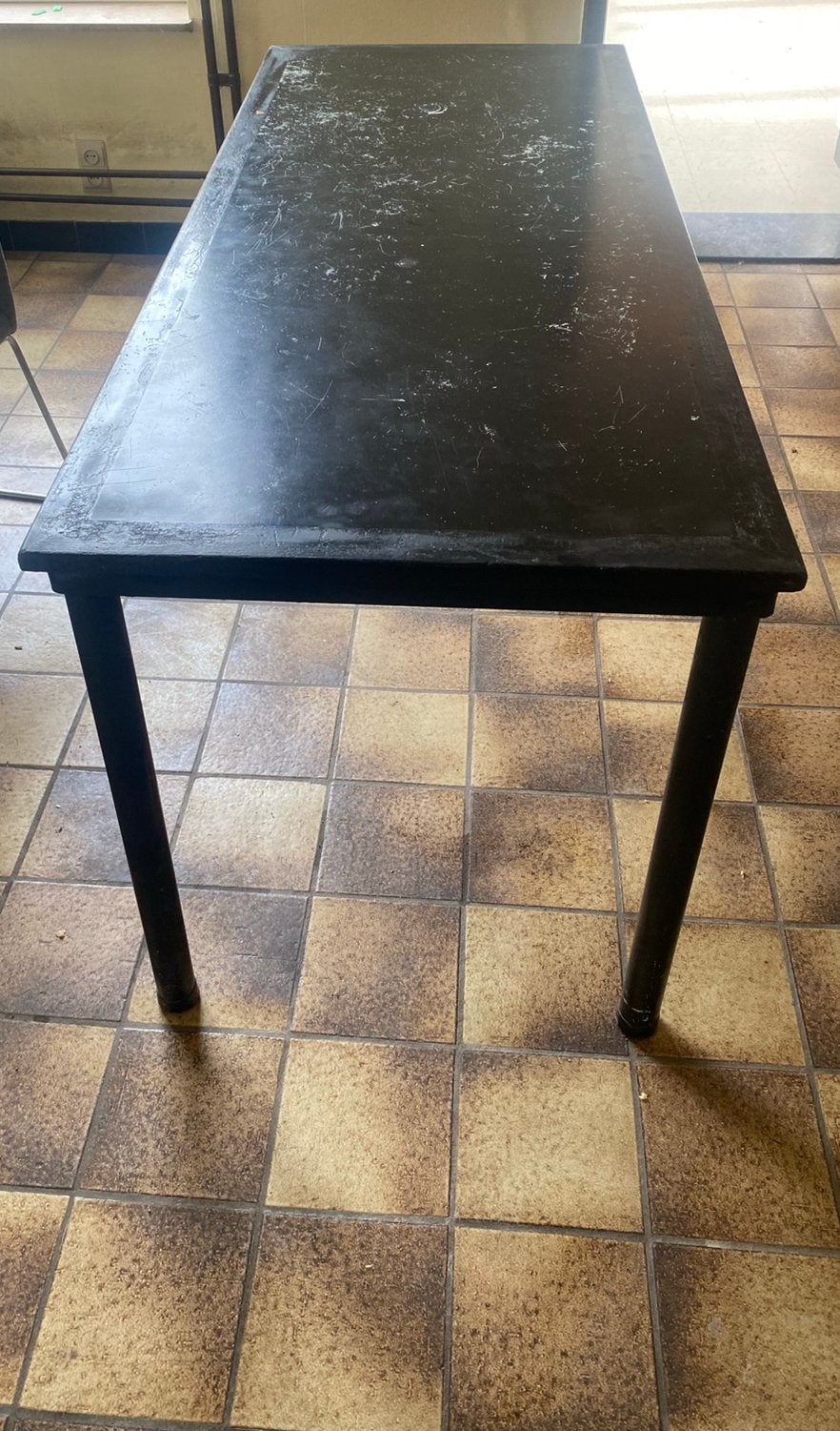 Tafel, Ophalen, Zo goed als nieuw