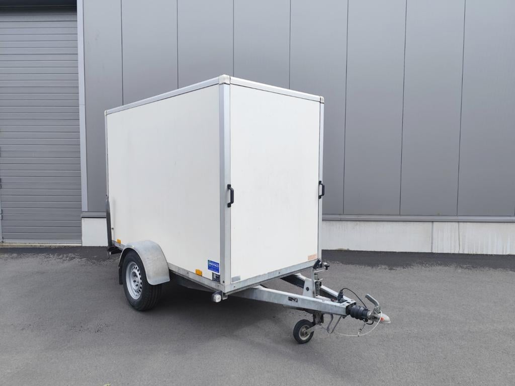 Gesloten SARIS aanhangwagen • B-RIJBEWIJS, Ophalen