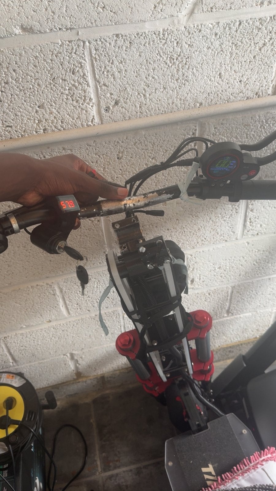 Elektronische step Tifgalop K8 ( stuur moet gemaakt worden ), Ophalen, Gebruikt, Elektrische step (E-scooter)