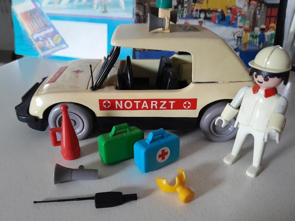 playmobil vintage kleine ziekenwagen, Ophalen of Verzenden, Gebruikt, Complete set