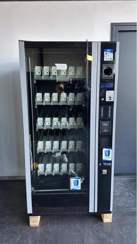 Vendo G-Drink 6 | Drankautomaat | Vendingmachine, Verzamelen, Ophalen, Zo goed als nieuw