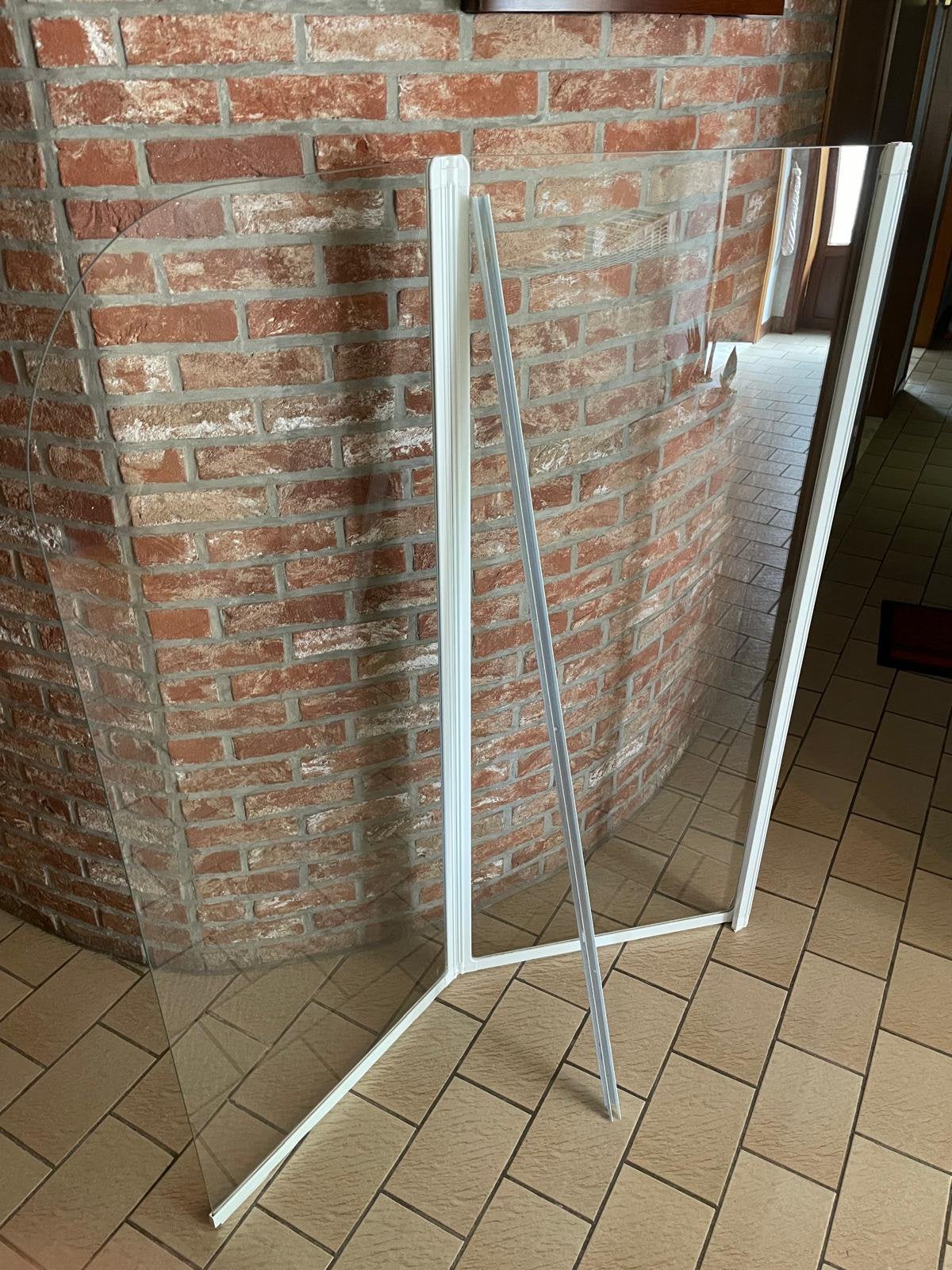 2 delige vouwbare badwand, gebogen model, ca. 110/140 cm, Huis en Inrichting, Ophalen, Gebruikt, Overige typen