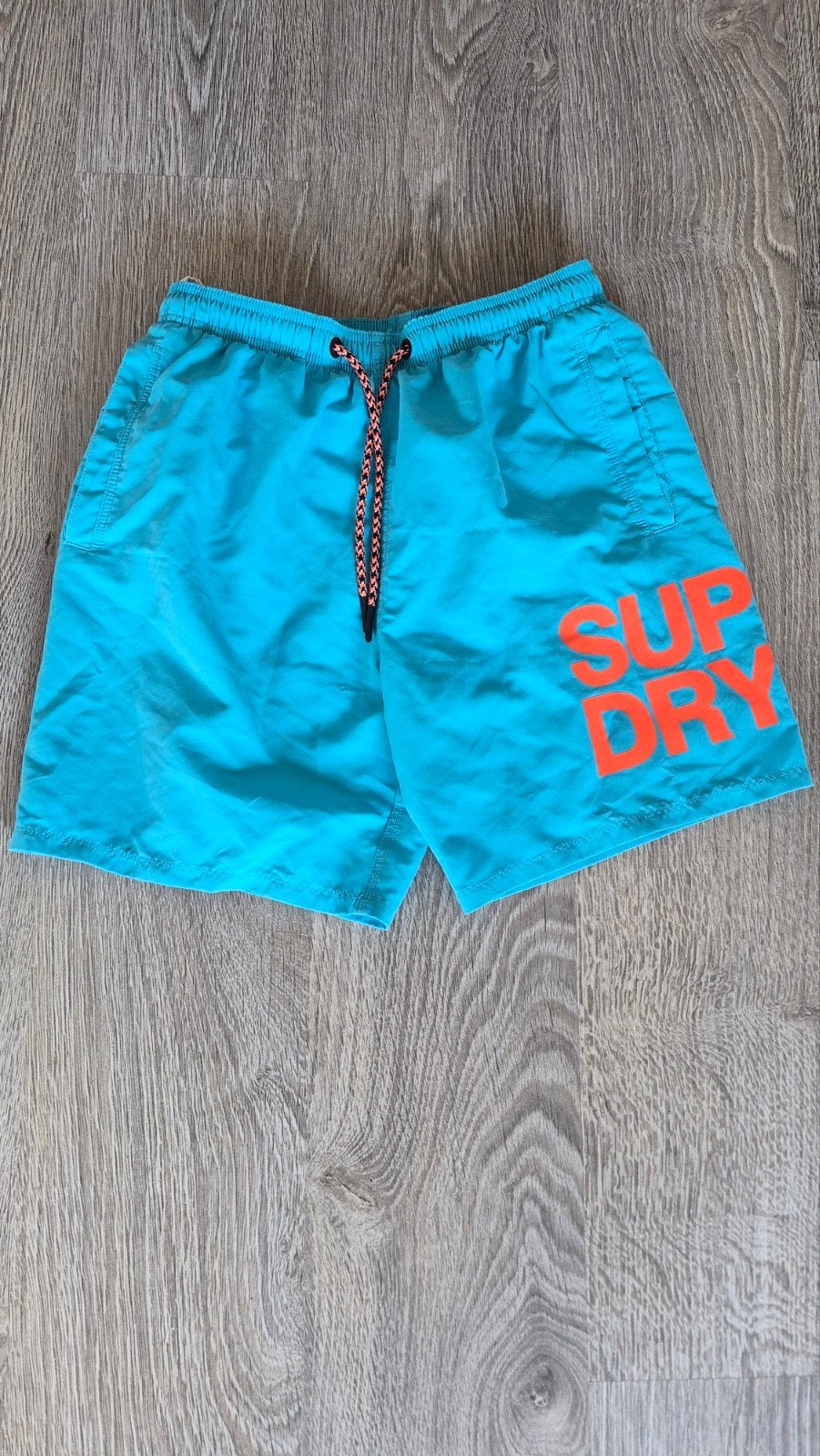 short Superdry, Enlèvement, Comme neuf, Superdry