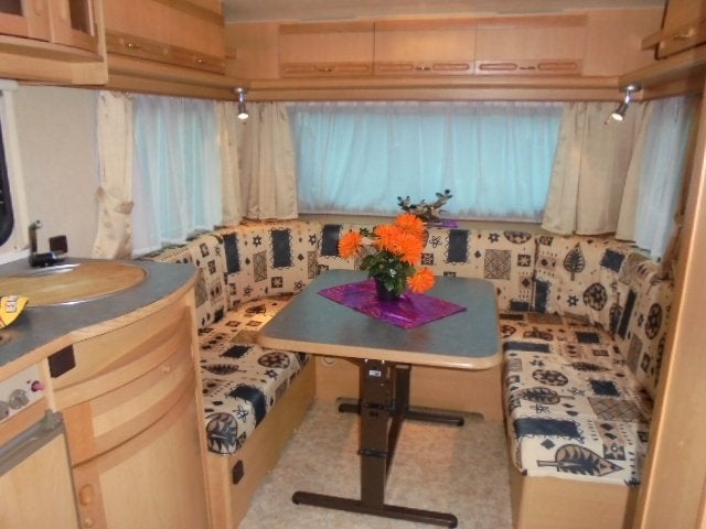 ADRIA 502,fransbed,rondzit,boiler,douche,wc,nieuwe voortent*, Lengtebed, Rondzit, Bedrijf, Adria