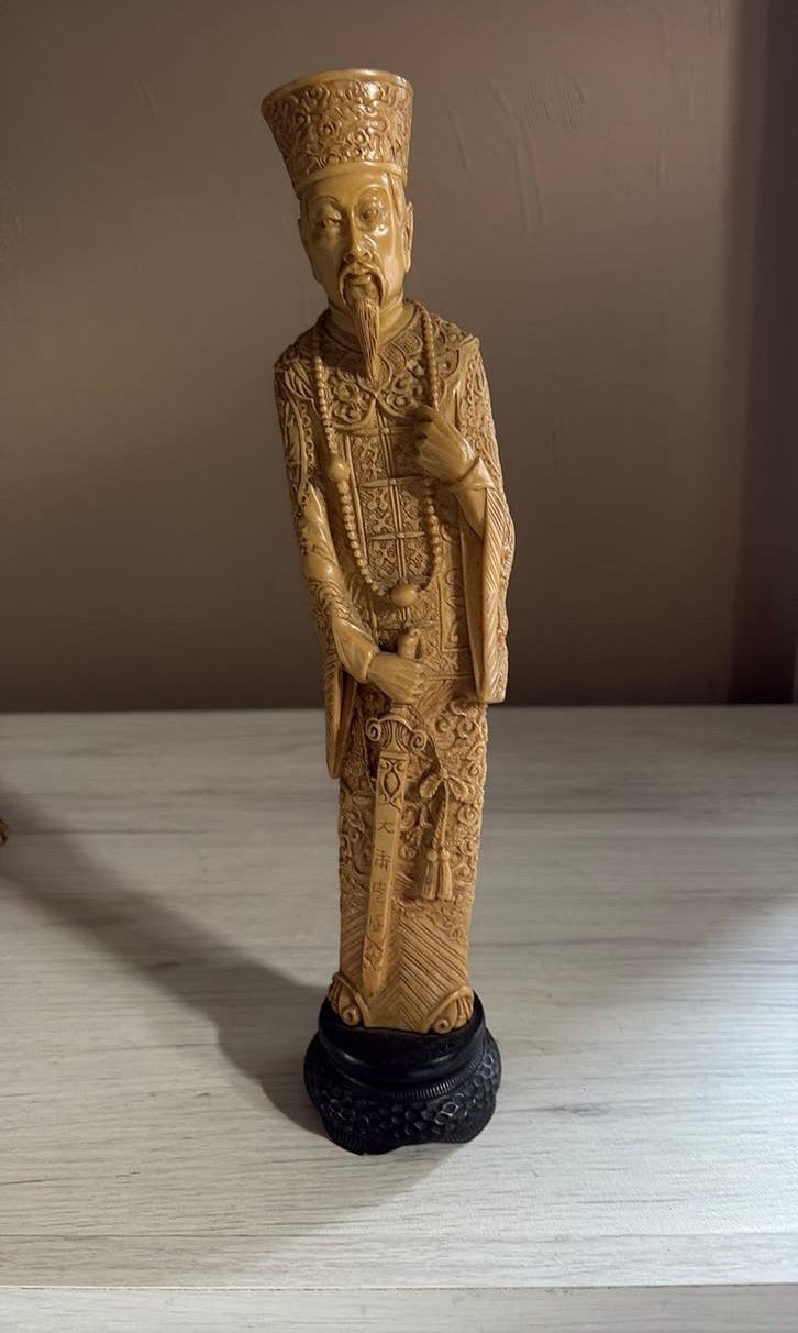 Vintage Chinees Beeld "Keizer met Zwaard" 33cm, Verzamelen, Beelden en Beeldjes, Zo goed als nieuw, Mens, Ophalen of Verzenden