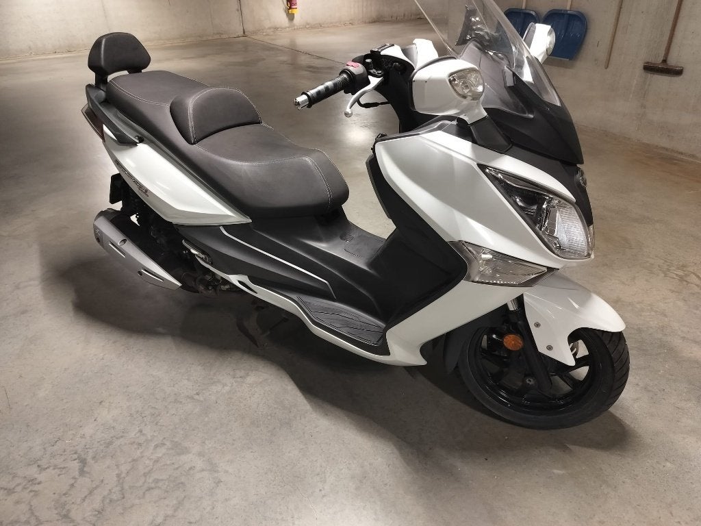 SYM GTSi 125cc, Motoren, Scooter, Motorrijbewijs A, Gebruikt, Particulier
