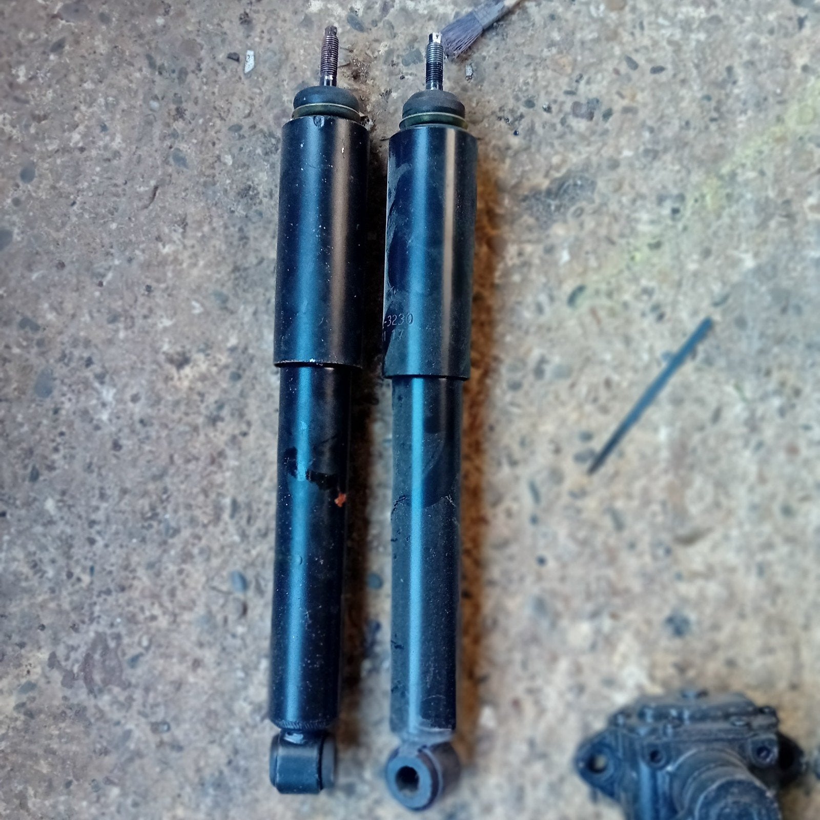 amortisseur avant et arrière pour MGC/MGB, Enlèvement ou Envoi, Neuf, MG