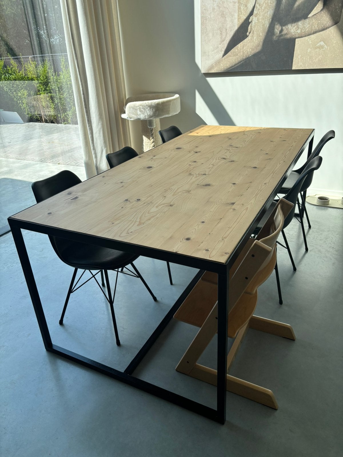 Houten tafel met stalen frame 220x100x78 cm handgemaakt, Huis en Inrichting, Ophalen, Zo goed als nieuw