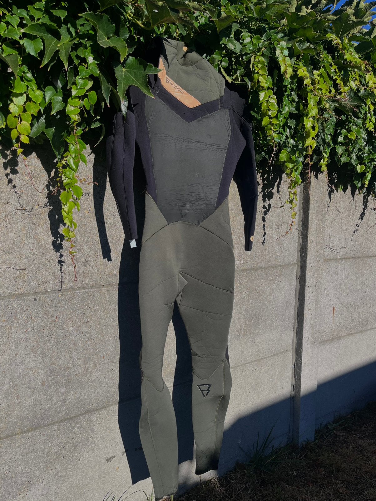 Brunotti Bravery 543 wetsuit maat S, Enlèvement, Comme neuf, Combinaison étanche