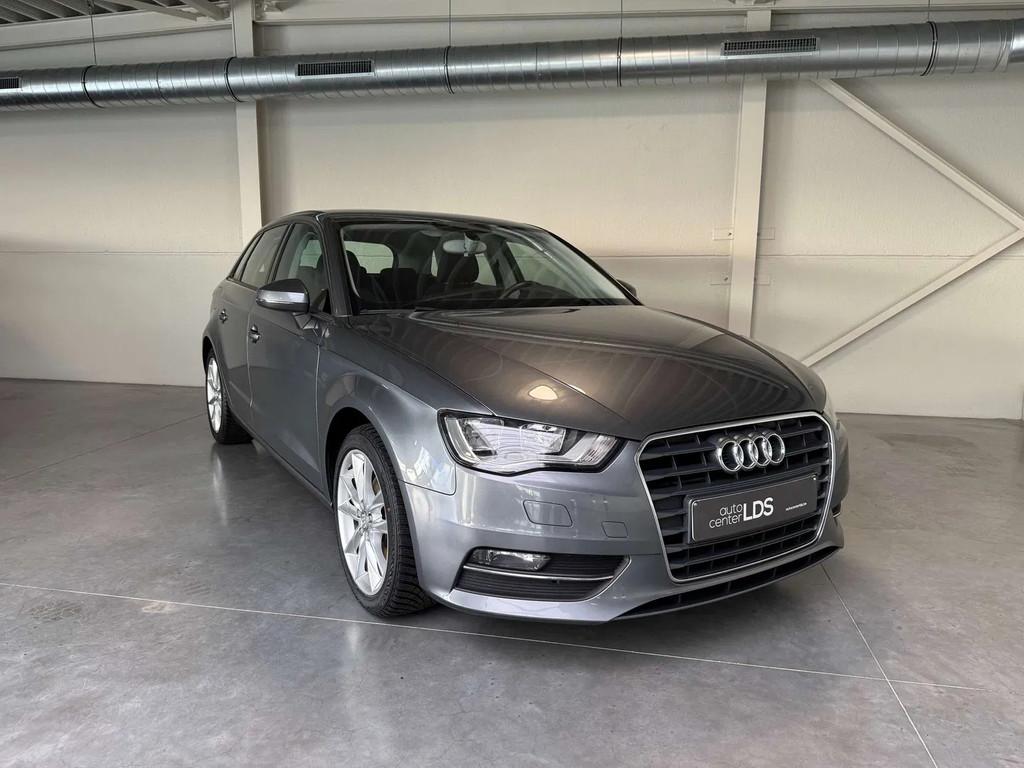 Audi A3 Sportback Audi A3 - benzine - navi - 17" velg, Autos, Audi, 1395 cm³, Euro 5, Achat, Entreprise