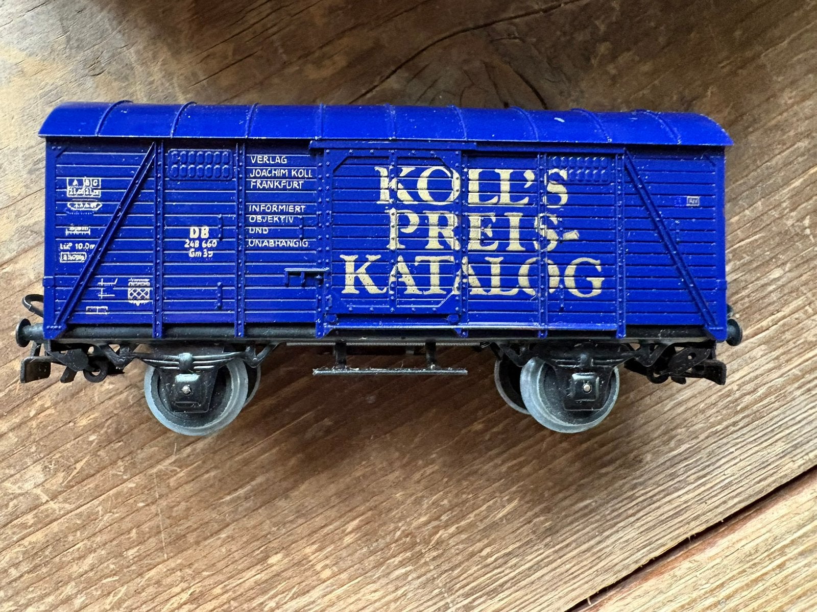 MARKLIN ZELDZAME RECLAMEAUTO (PRIMEX) KOLL'S CATALOGUS, Hobby en Vrije tijd, Ophalen of Verzenden, Zo goed als nieuw, Wagon