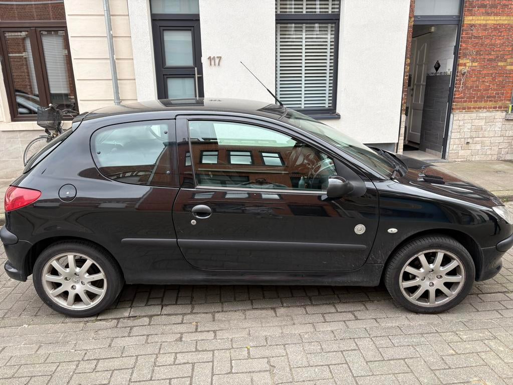 Peugeot 206, Autos, Euro 5, Achat, Boîte manuelle, Noir