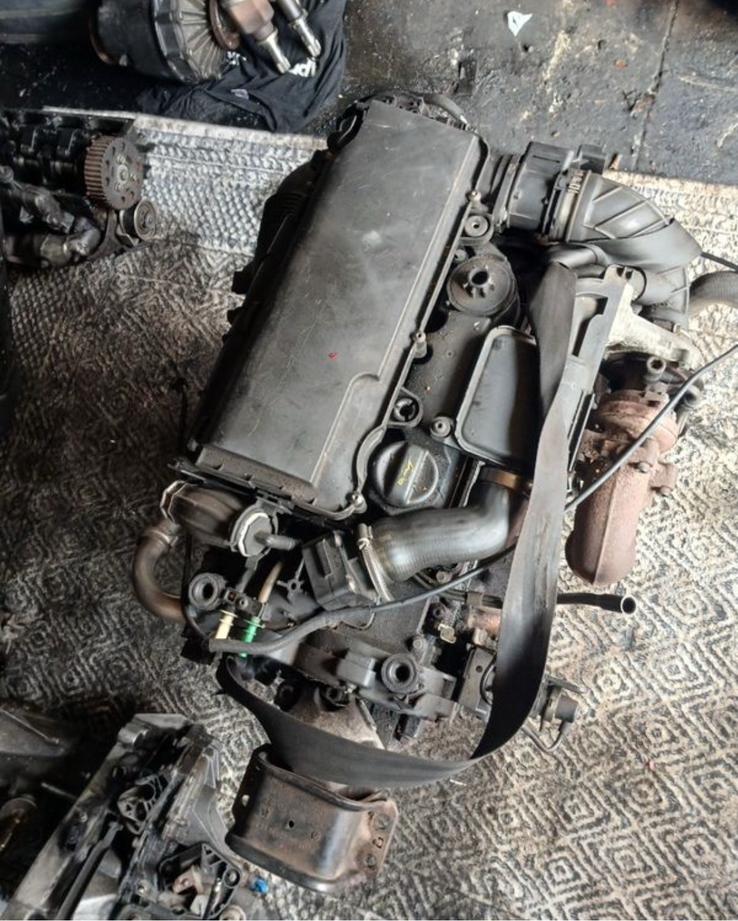 Nombreuse piece moteur 1.4 Hdi 167000 Km, Enlèvement, Révisé, Renault