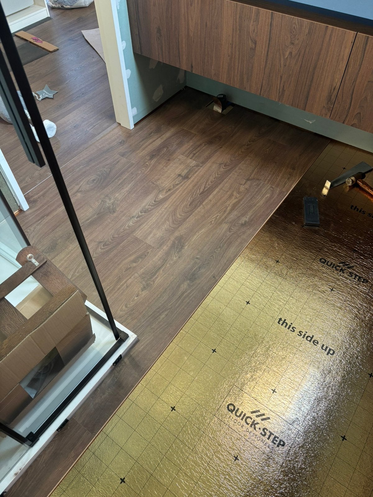 Laminaatvloer 21m2 quickstep Eligna Newcastle bruine eik, Doe-het-zelf en Bouw, Ophalen, Nieuw, 10 m² of meer, Laminaat