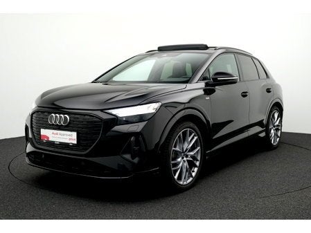 Audi Q4 e-tron S line 50 e-tron quattro 82 kWh 220 kW 299 Pk, Auto's, Automaat, Zwart, Elektrisch, Q4 e-tron