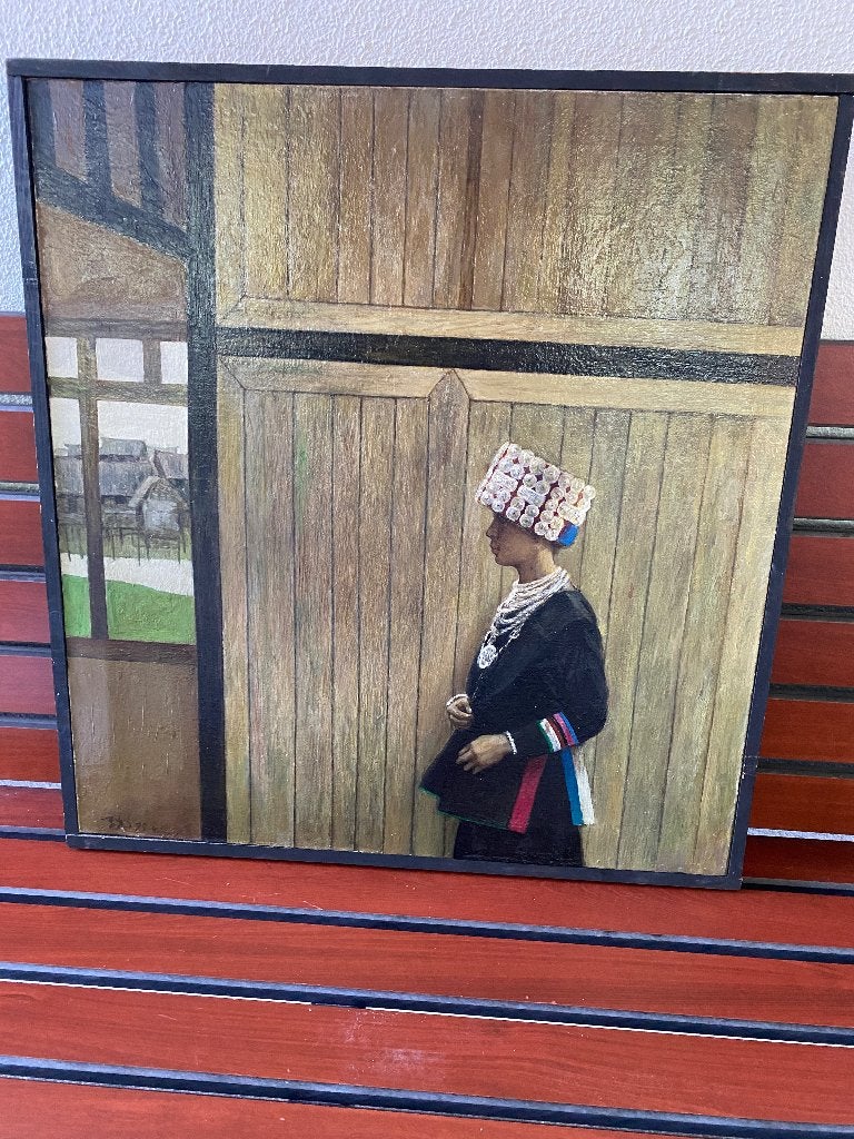 Olieverfschilderij van een vrouw in traditionele kleding, Antiquités & Art, Daté, Enlèvement ou Envoi, Peinture à l'huile, Toile
