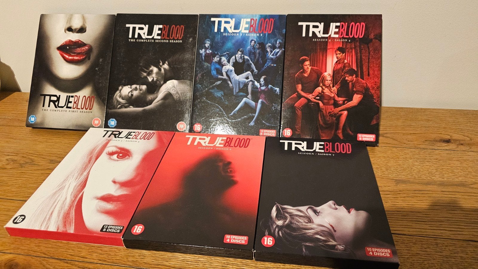 True Blood volledige reeks, Cd's en Dvd's, Nederlands, Science Fiction en Fantasy, Ophalen of Verzenden, Complete serie
