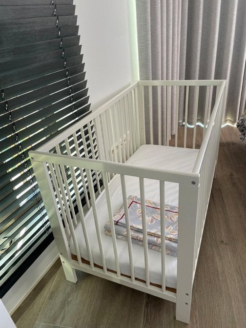 Ikea babybedje, Ophalen, Zo goed als nieuw
