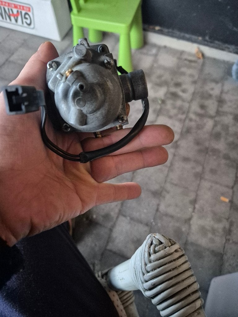 Pz 19 j carburateur 21mm, Fietsen en Brommers, Brommers | Tuning en Styling, Ophalen of Verzenden, Gebruikt, Verschillende merken