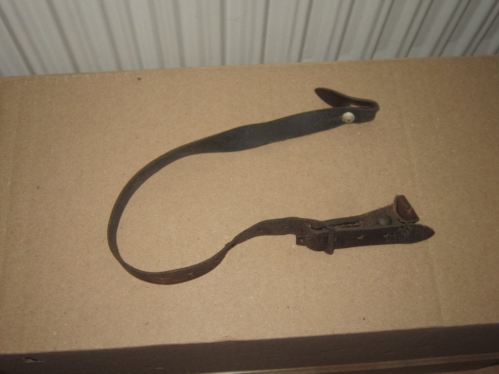 Jugulaire de casque Allemand ww2, Collections, Envoi, Autres