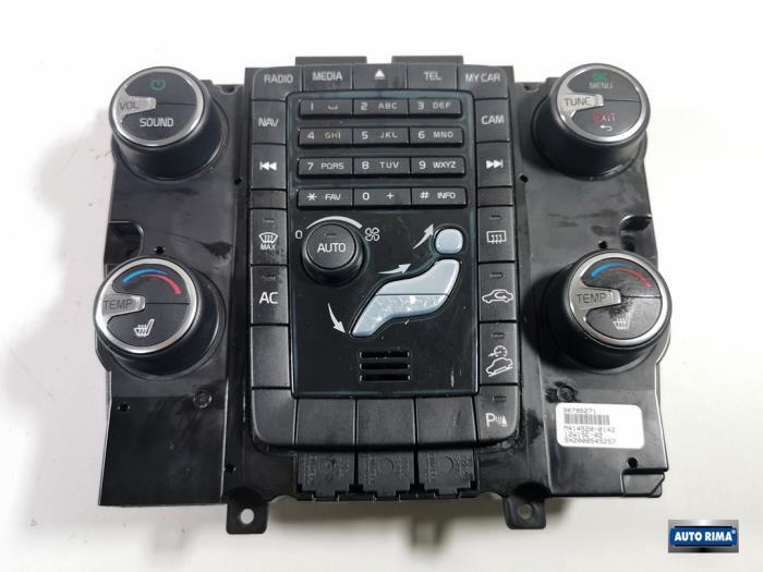 Panneau de commandes chauffage d'un Volvo V70, -, 3 mois de garantie, -, -