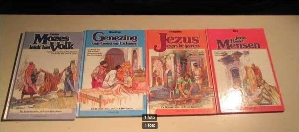 4 Mooie godsdienstige Boeken, Boeken, Ophalen of Verzenden, Zo goed als nieuw
