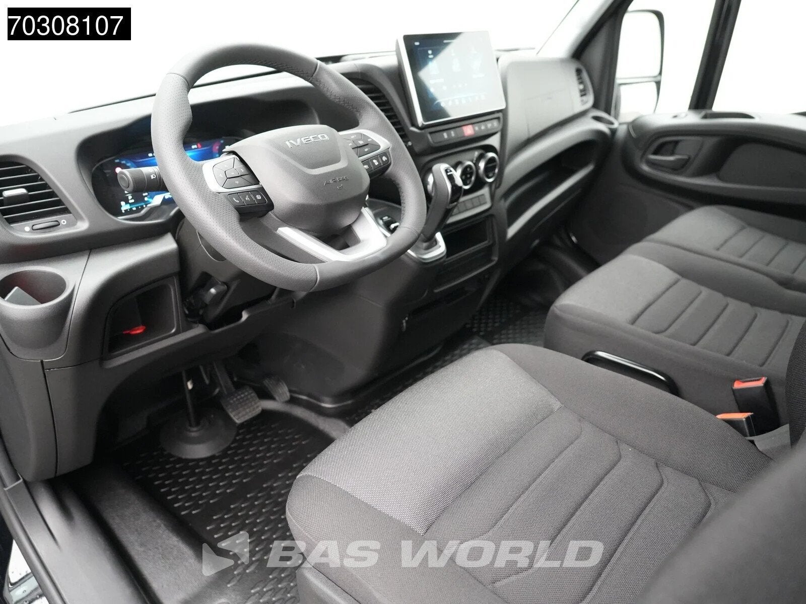 Iveco Daily 35C18 3.0L Automaat Laadklep Dubbellucht Bakwage, Auto's, Automaat, Stof, Euro 6, 4 cilinders