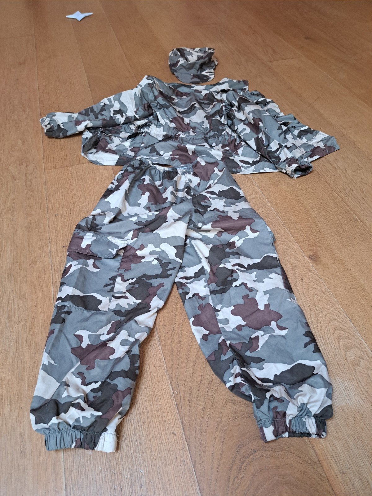 verkleedpak leger - 7jaar, Ophalen