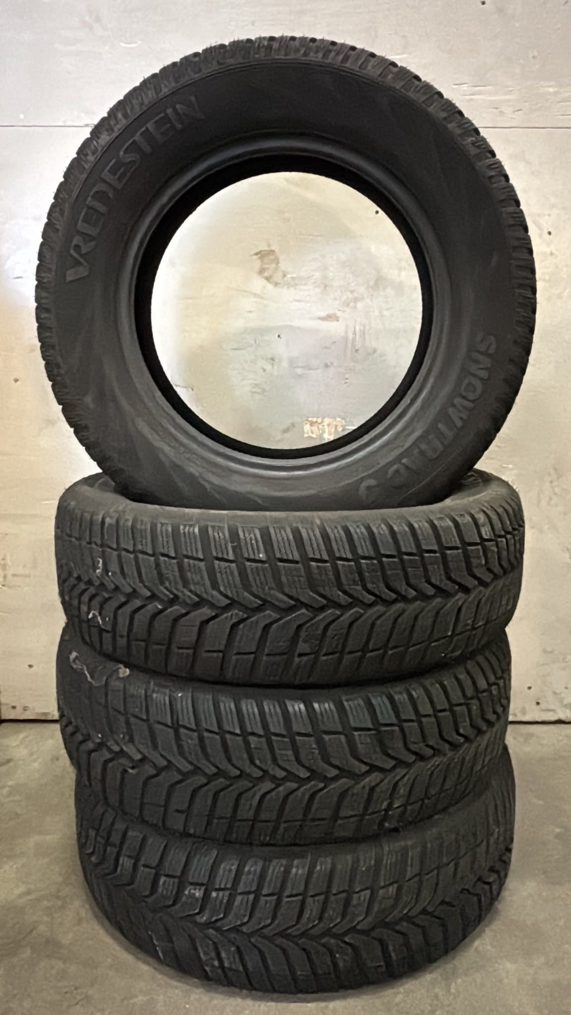 195-65-15 91T Vredestein Snowtrac 3 Winter banden - Set 30.3, Gebruikt, -, -, Band(en)
